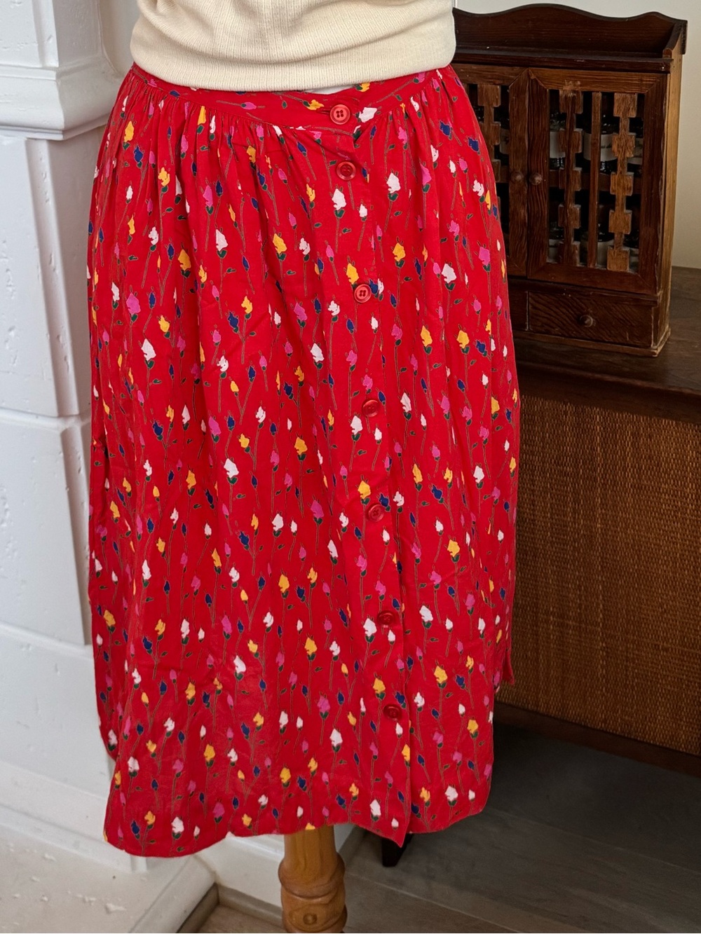breckenridge Red Floral Print Midi Skirt